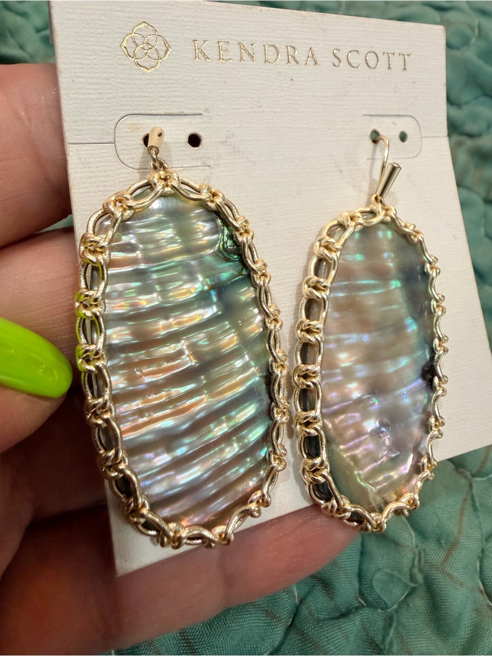 Kendra Scott Danielle Macrame abalone earrings in gold tone hardware - Picture 2 of 6